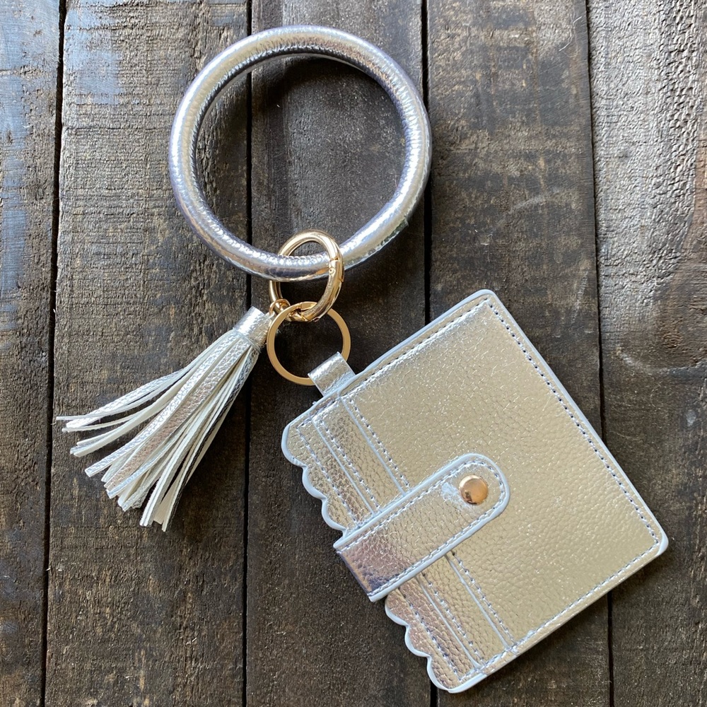 NWOT Silver Wristlet Wallet